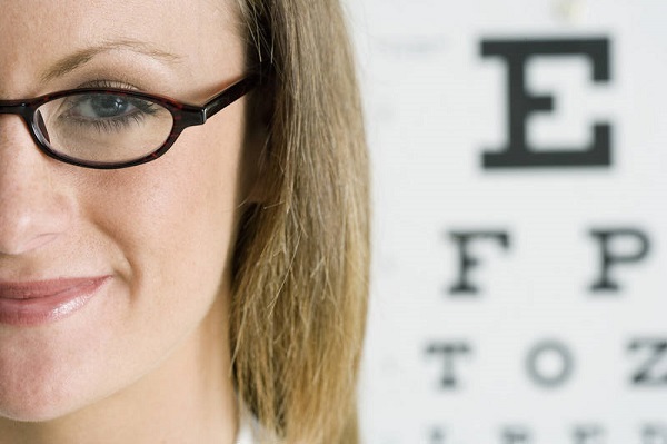 Как избавиться от красноты глаз. 8 рекомендаций специалиста, которых непременно стоит придерживаться!