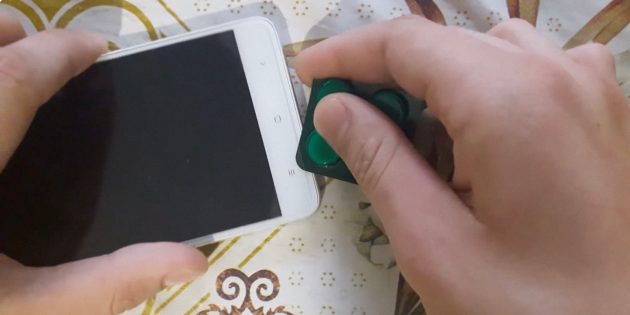 Як зняти захисне скло з телефону, не пошкодивши екран Як зняти захисне скло з телефону, не пошкодивши екран