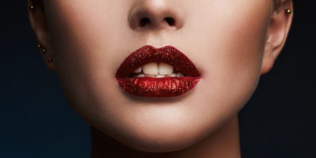 Як зробити макіяж з блискітками і не виглядати вульгарно