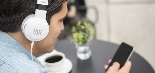 купить наушники